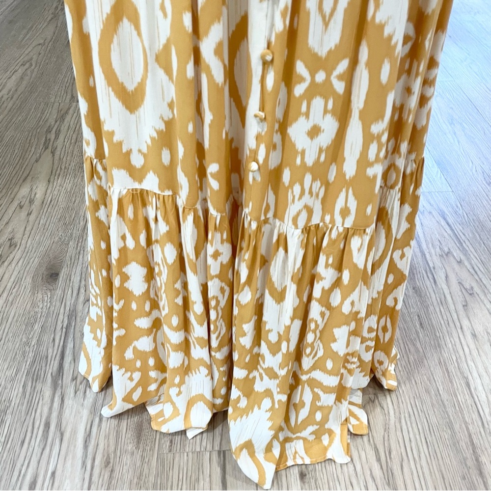 White and gold, yellow bohemian maxi dress with buttons - Picture 7 of 8
